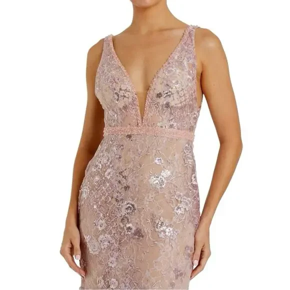 Mac Duggal 67481 Raspberry Embellished Sleeveless Plunge Neck Gown Size 6 $698 - Picture 2 of 9